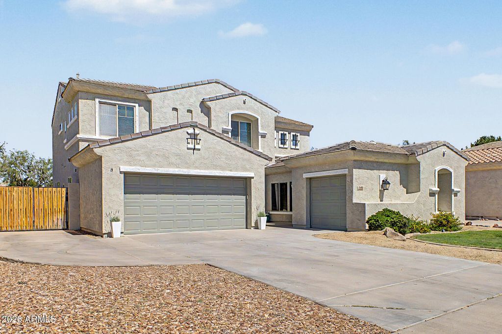 10334 E JUANITA Avenue, Mesa, AZ 85209 — photo 4