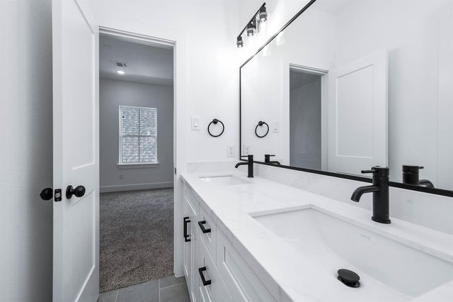 1513 Euel Street, Houston, TX 77009