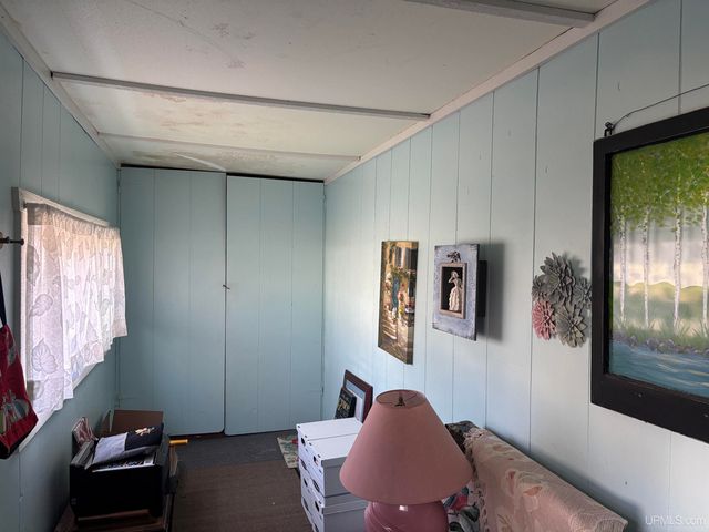 317 N Lawrence Street, Ironwood, MI 49938