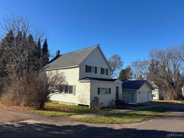 317 N Lawrence Street, Ironwood, MI 49938