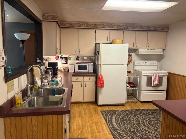 317 N Lawrence Street, Ironwood, MI 49938