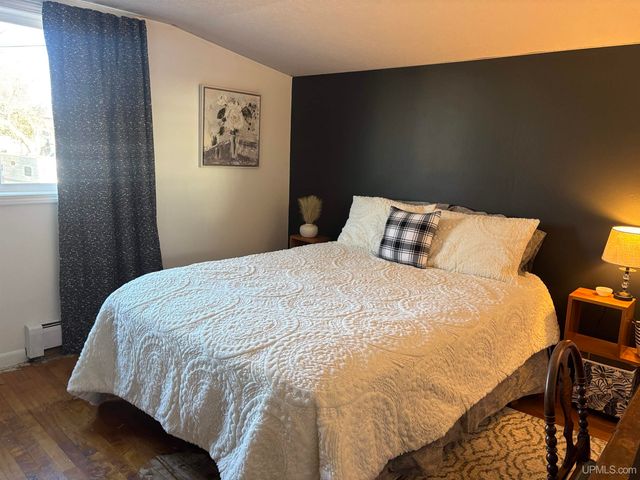 317 N Lawrence Street, Ironwood, MI 49938