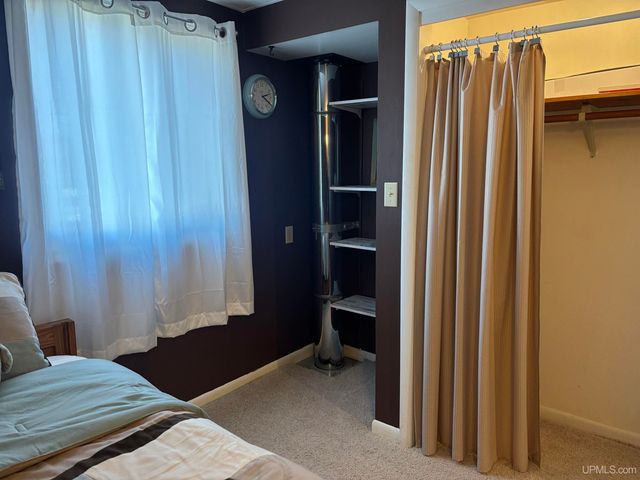 317 N Lawrence Street, Ironwood, MI 49938