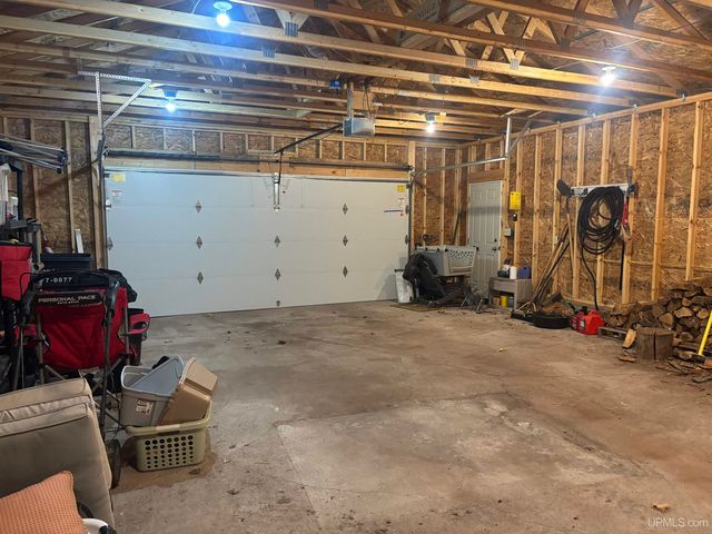 317 N Lawrence Street, Ironwood, MI 49938