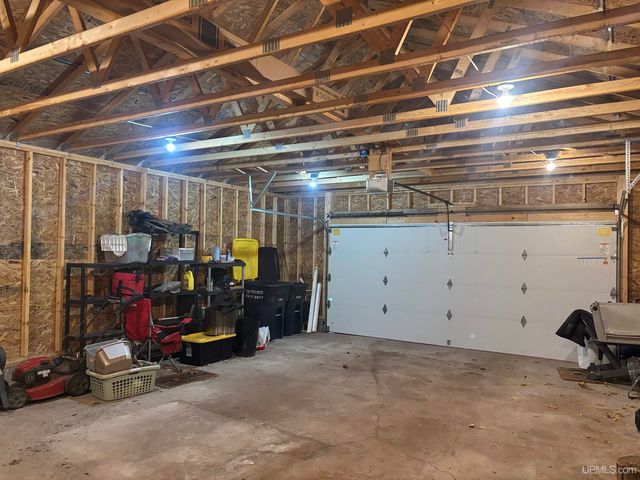 317 N Lawrence Street, Ironwood, MI 49938