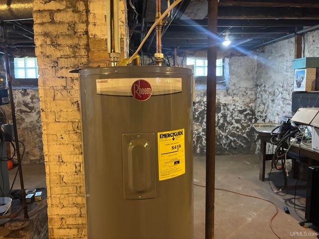 317 N Lawrence Street, Ironwood, MI 49938