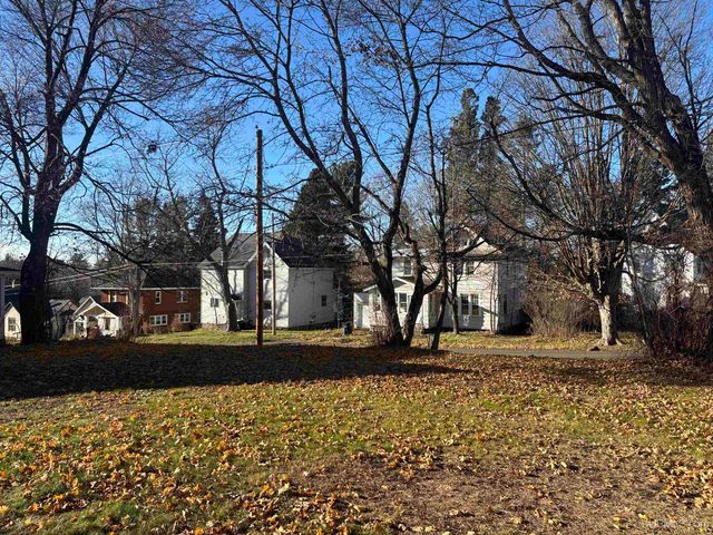 317 N Lawrence Street, Ironwood, MI 49938