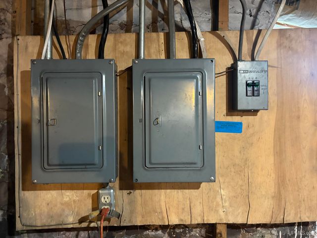 317 N Lawrence Street, Ironwood, MI 49938