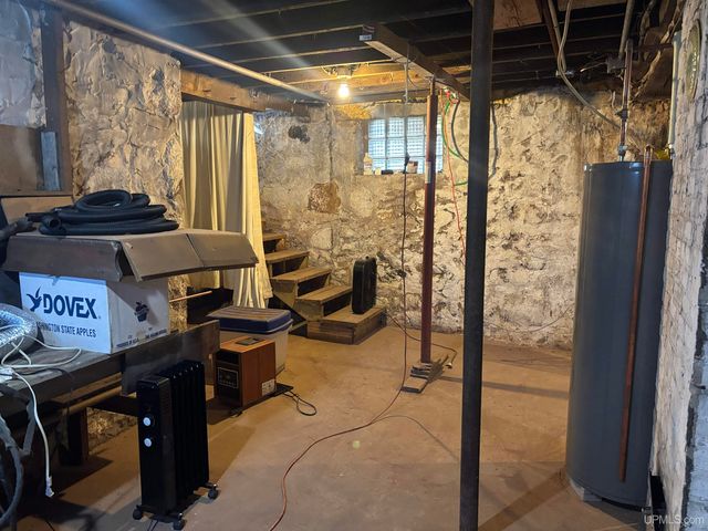 317 N Lawrence Street, Ironwood, MI 49938