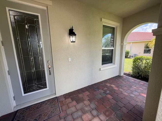11304 SW Mountain Ash Circle, Port St. Lucie, Port St Lucie, FL 34987