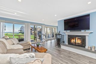 59-31 Watchogue Avenue, East Moriches, NY 11940