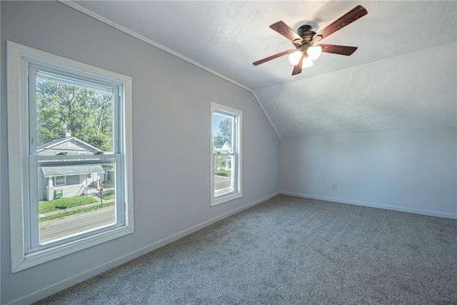109 S Fostoria Avenue, Springfield, OH 45505