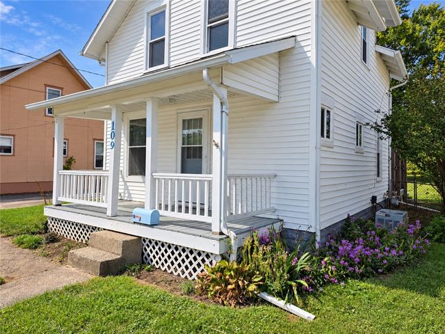 109 S Fostoria Avenue, Springfield, OH 45505