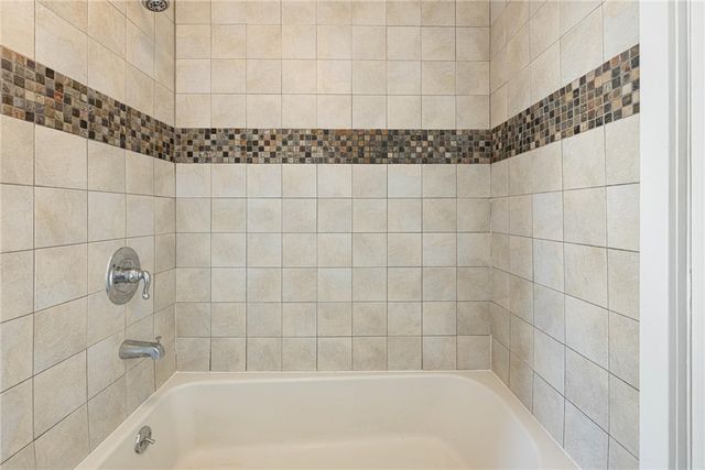 109 S Fostoria Avenue, Springfield, OH 45505