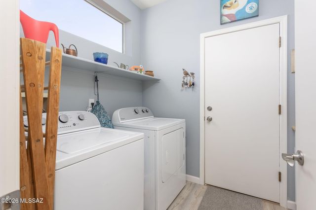 9259 N Whispering Shadows Way, Tucson, AZ 85743