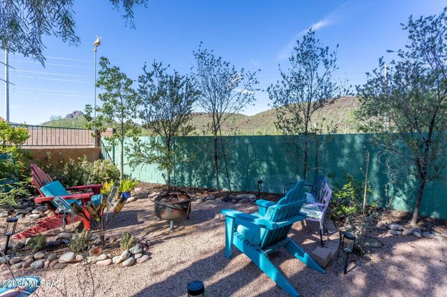 9259 N Whispering Shadows Way, Tucson, AZ 85743