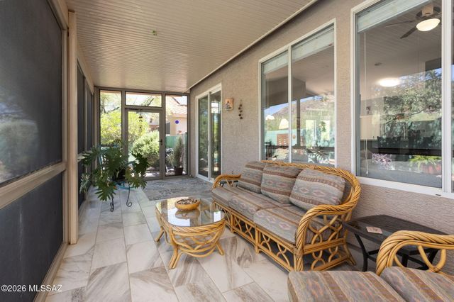 9259 N Whispering Shadows Way, Tucson, AZ 85743