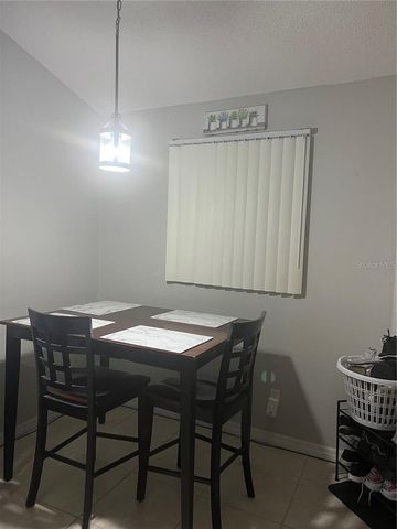 2528 WOODGATE BOULEVARD 201, Orlando, FL 32822