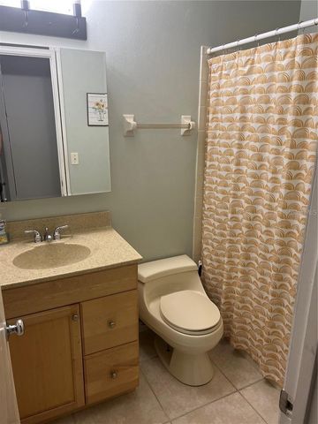 2528 WOODGATE BOULEVARD 201, Orlando, FL 32822