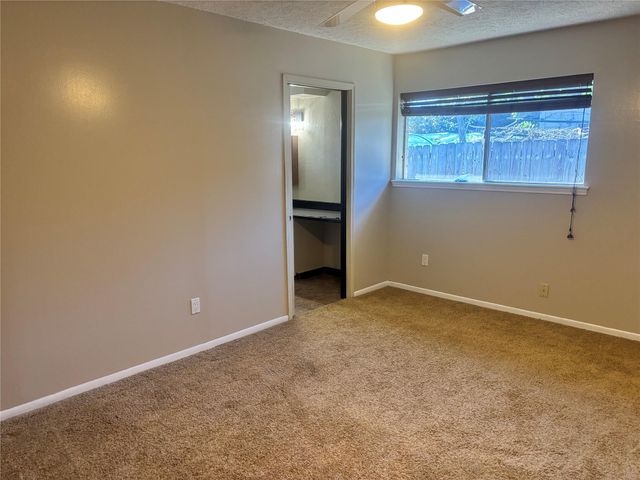 502 Wildwood Drive, Seabrook, TX 77586