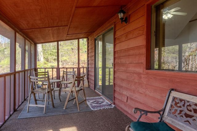 97 Sourwood Hollow, Murphy, NC 28906