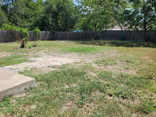 2210 N Celia DR, Cedar Park, TX 78613