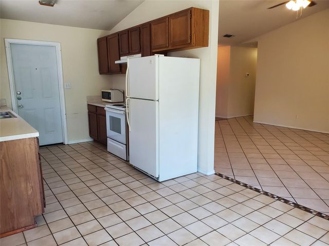 2210 N Celia DR, Cedar Park, TX 78613