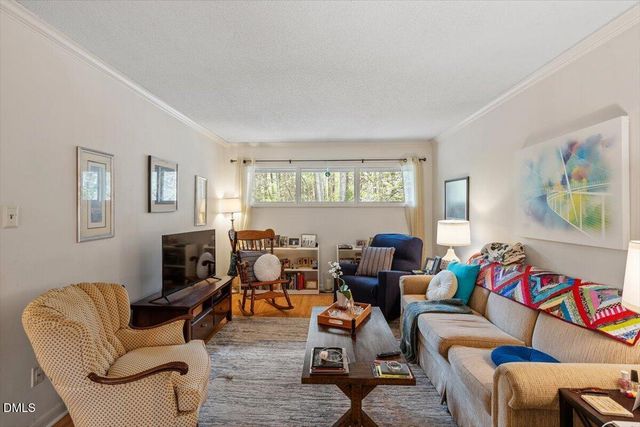 4100 Five Oaks Drive Unit 27, Durham, NC 27707