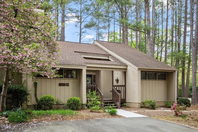 4100 Five Oaks Drive Unit 27, Durham, NC 27707