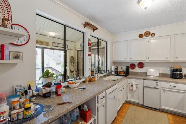 4100 Five Oaks Drive Unit 27, Durham, NC 27707