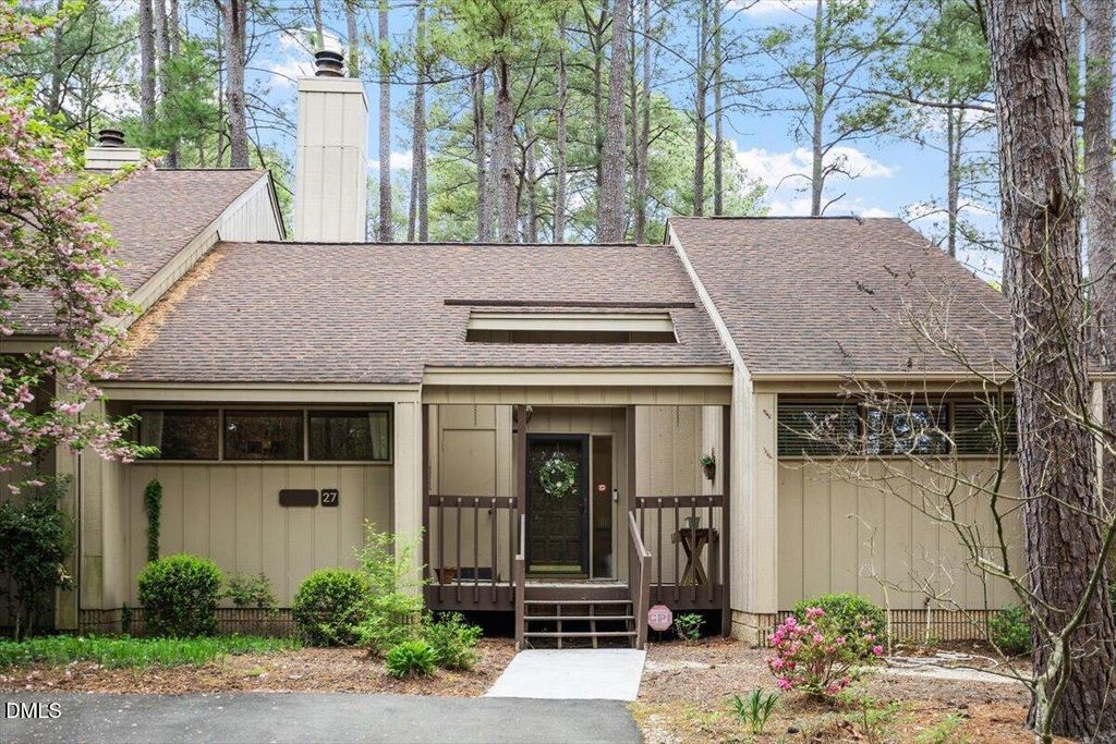 4100 Five Oaks Drive Unit 27, Durham, NC 27707