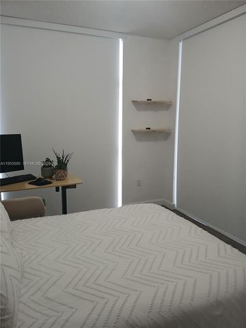 9755 NW 52nd St 201, Doral, FL 33178