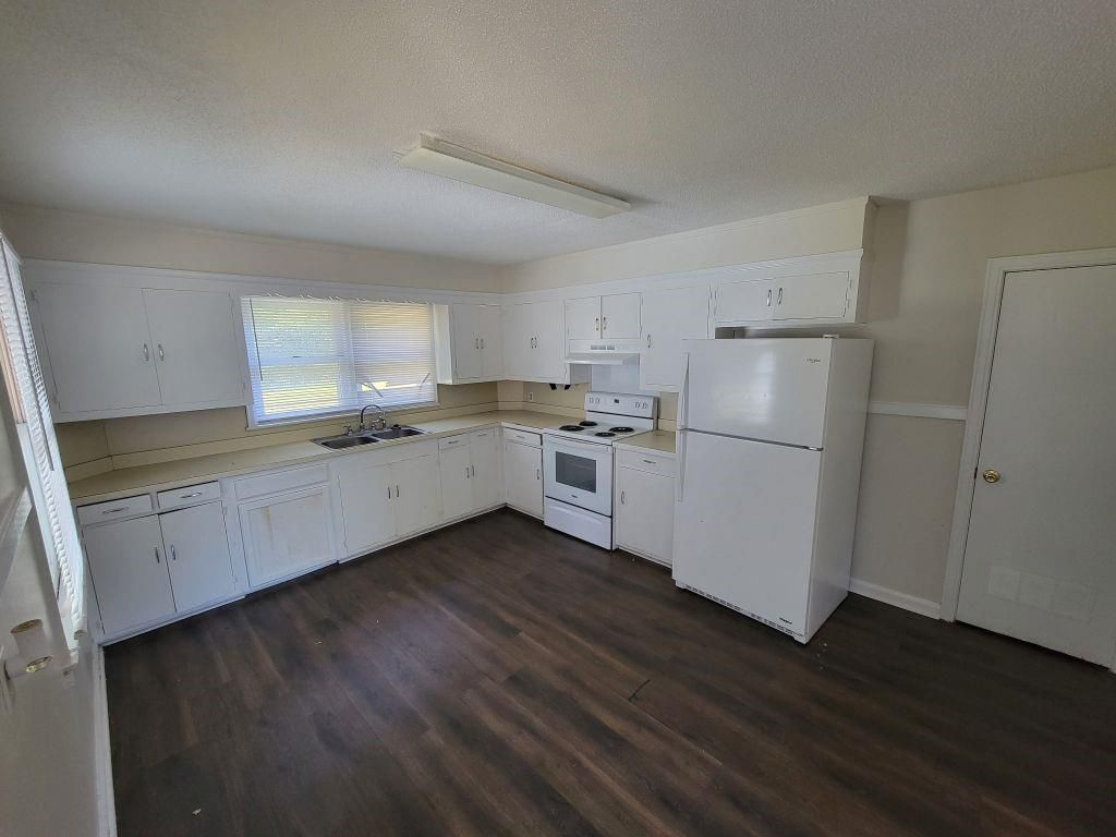 1404 Stevens Lane, Mobile, AL 36618 — photo 2