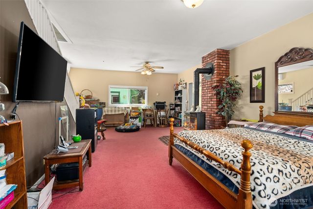 806 California Street, Raymond, WA 98577