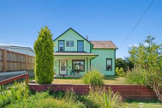 806 California Street, Raymond, WA 98577