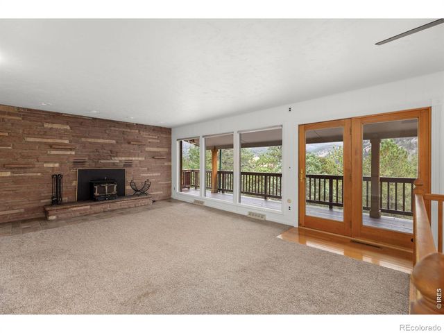42 Ottawa Court, Lyons, CO 80540