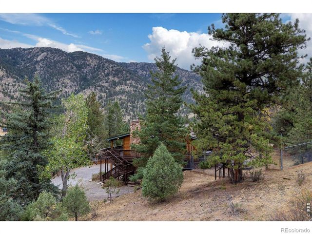 42 Ottawa Court, Lyons, CO 80540