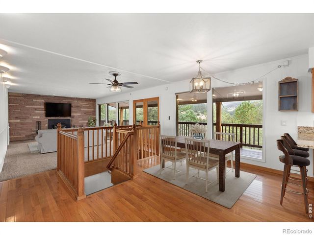 42 Ottawa Court, Lyons, CO 80540