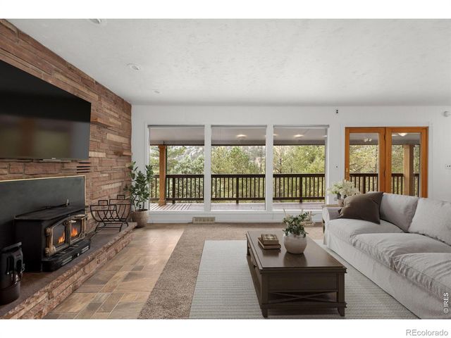 42 Ottawa Court, Lyons, CO 80540