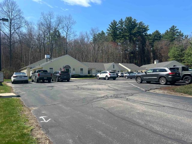 109 Ponemah Rd Ste 8 B, Amherst, NH 03031
