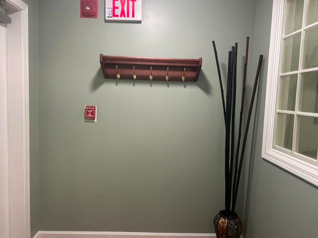 109 Ponemah Rd Ste 8 B, Amherst, NH 03031