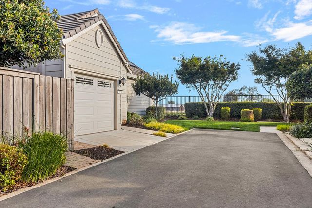 7525 Eldred Way, Sacramento, CA 95829