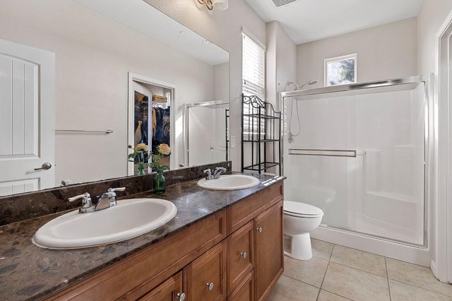 7525 Eldred Way, Sacramento, CA 95829