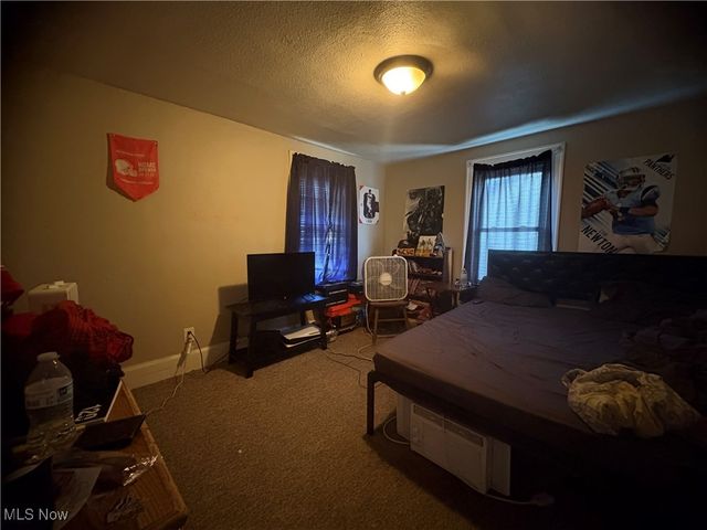 2529 17th Street NE, Canton, OH 44705