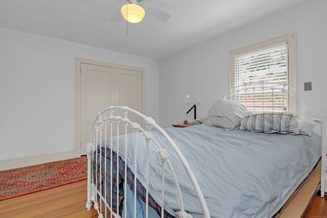 994 Main Street, Glastonbury, CT 06073