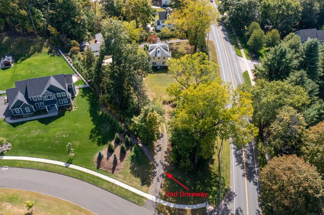 994 Main Street, Glastonbury, CT 06073