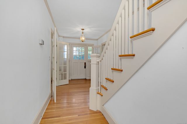 994 Main Street, Glastonbury, CT 06073