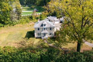 994 Main Street, Glastonbury, CT 06073