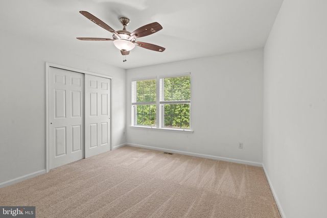 420 HUNTINGDON DR, Williamstown, NJ 08094