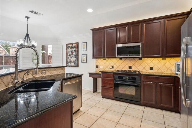 914 Carlsbad Drive, Allen, TX 75002